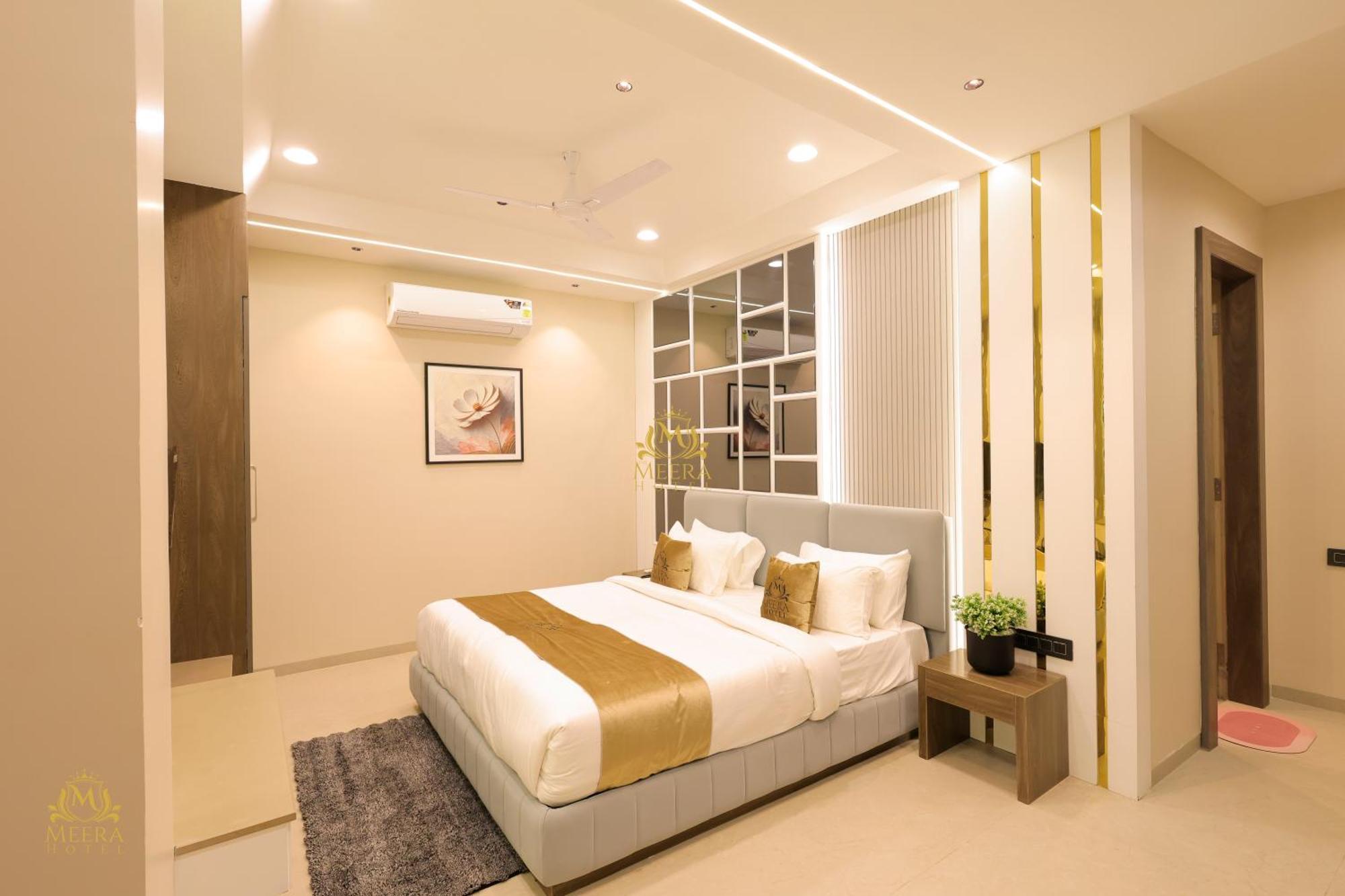 The Meera Hotel Ujjain Dış mekan fotoğraf